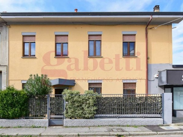 appartamento in vendita a Mariano Comense