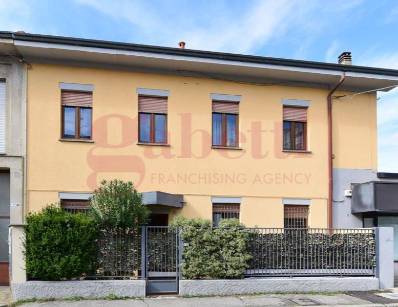 casa indipendente in vendita a Mariano Comense