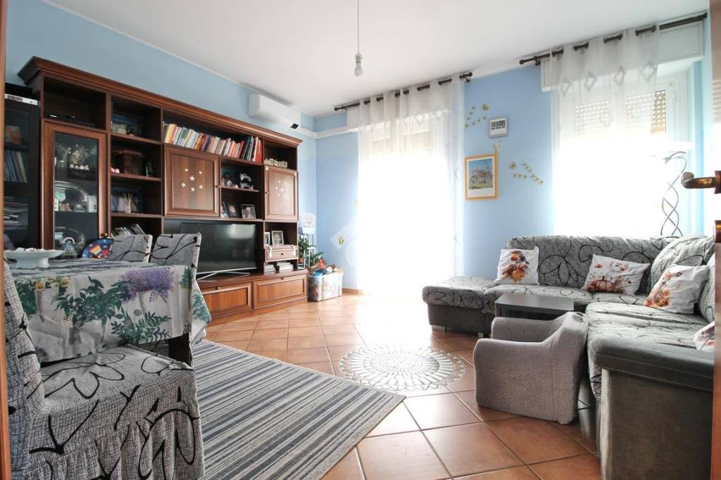 appartamento in vendita a Mariano Comense