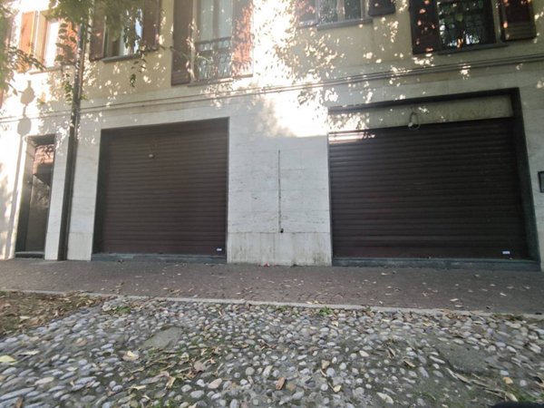 negozio in vendita a Mariano Comense