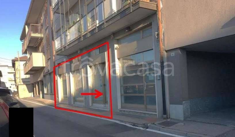 negozio in vendita a Mariano Comense