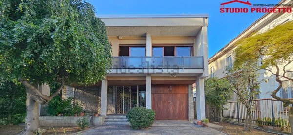 casa indipendente in vendita a Mariano Comense