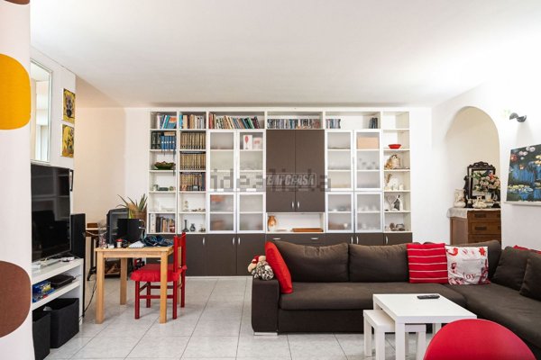 appartamento in vendita a Mariano Comense