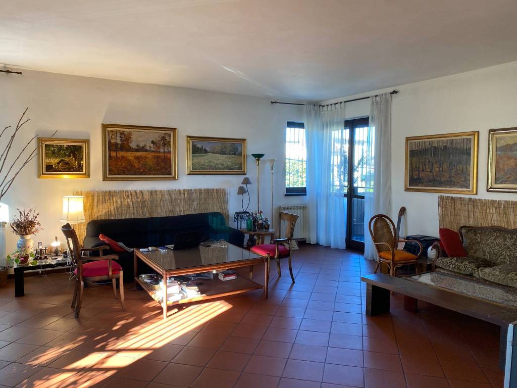 appartamento in vendita a Mariano Comense