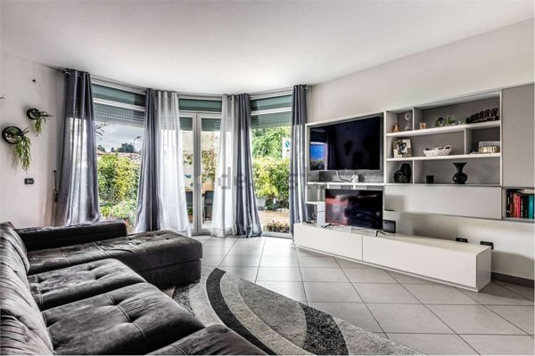 appartamento in vendita a Mariano Comense