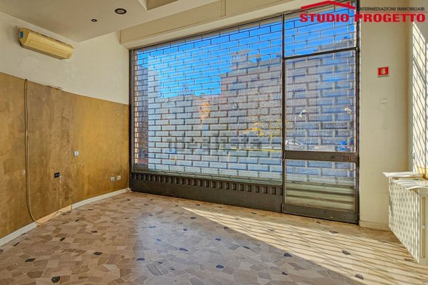 ufficio in vendita a Mariano Comense