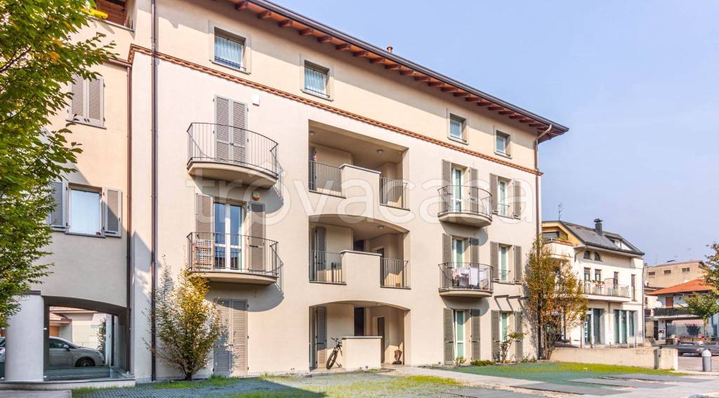 appartamento in vendita a Mariano Comense