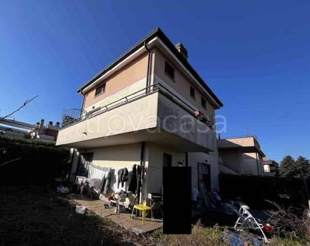 appartamento in vendita a Mariano Comense