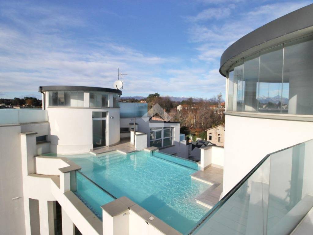 appartamento in vendita a Mariano Comense