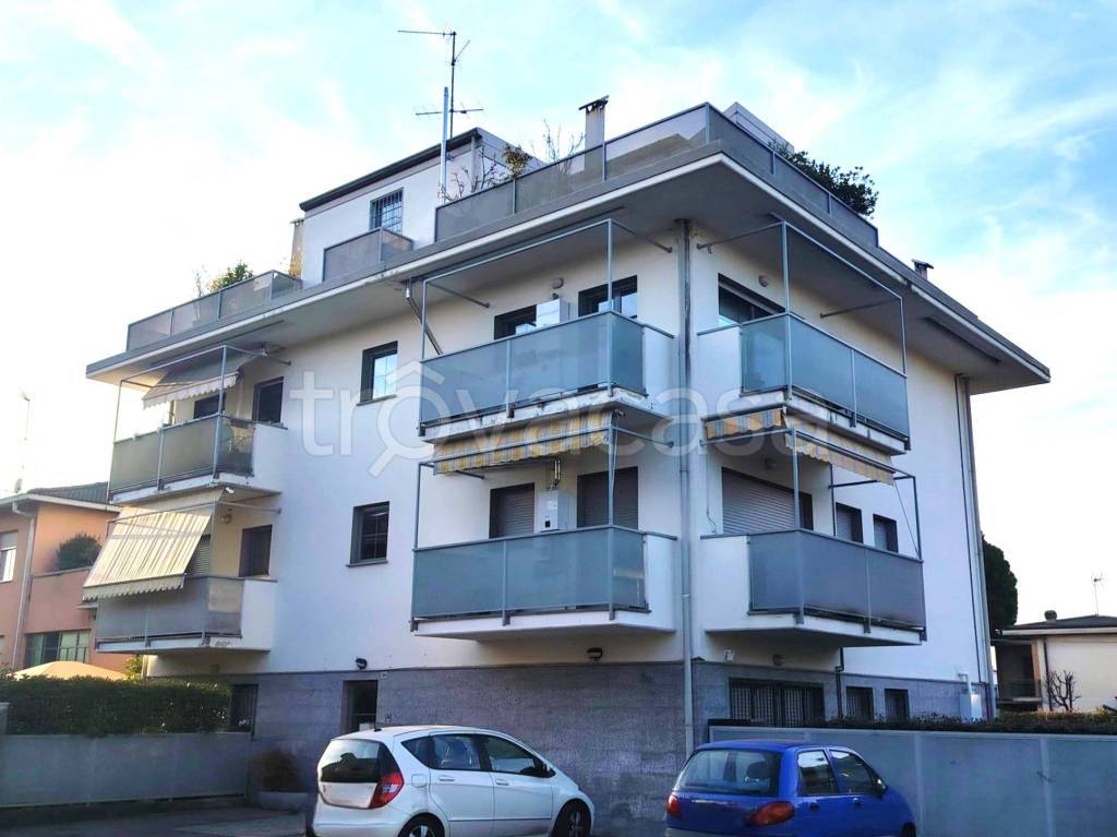 appartamento in vendita a Mariano Comense