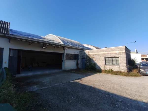 ufficio in vendita a Mariano Comense