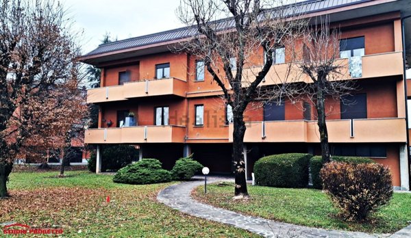 appartamento in vendita a Mariano Comense