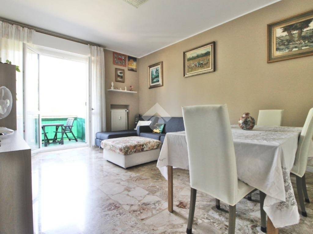 appartamento in vendita a Mariano Comense