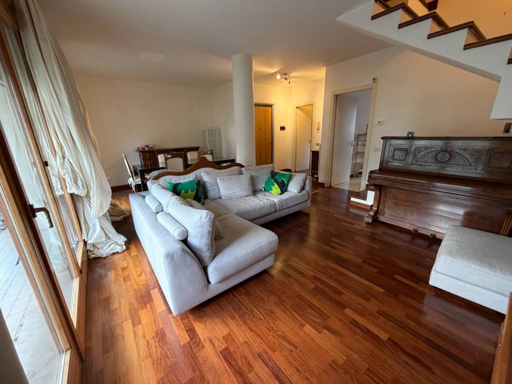 appartamento in vendita a Mariano Comense