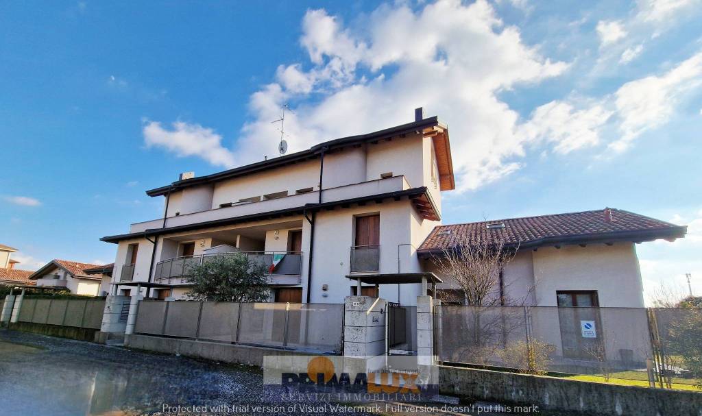 appartamento in vendita a Mariano Comense