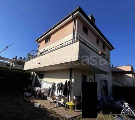 appartamento in vendita a Mariano Comense