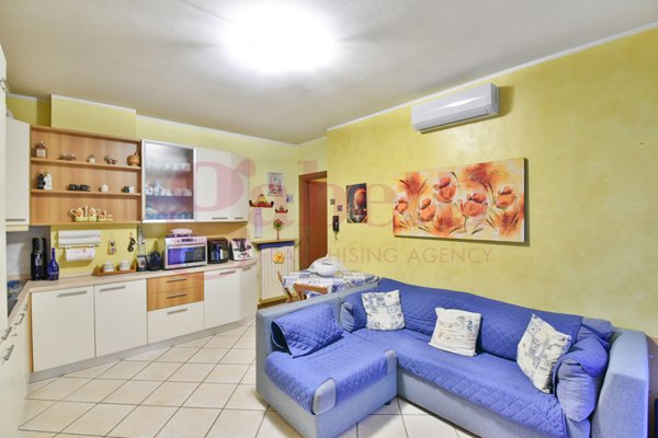 appartamento in vendita a Mariano Comense