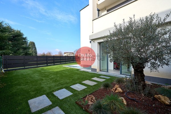 casa indipendente in vendita a Mariano Comense