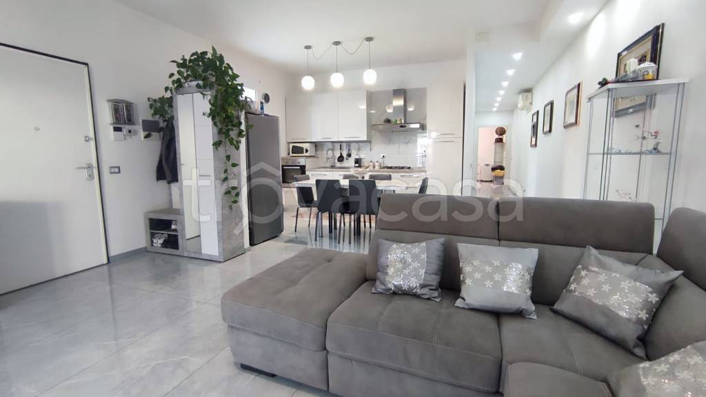 casa indipendente in vendita a Mariano Comense