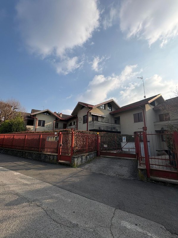 appartamento in vendita a Mariano Comense