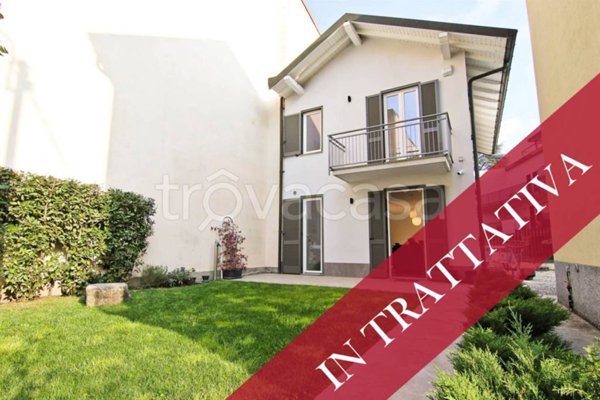 casa indipendente in vendita a Mariano Comense