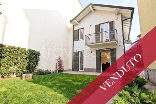 casa indipendente in vendita a Mariano Comense