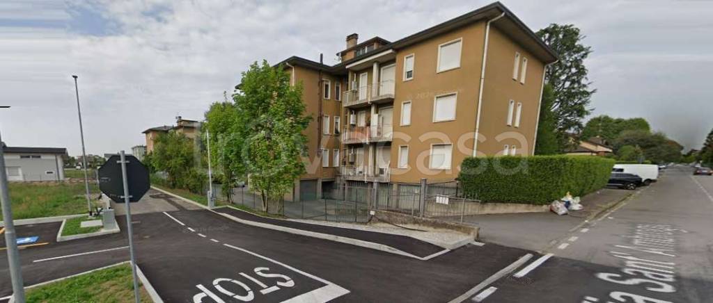 appartamento in vendita a Mariano Comense