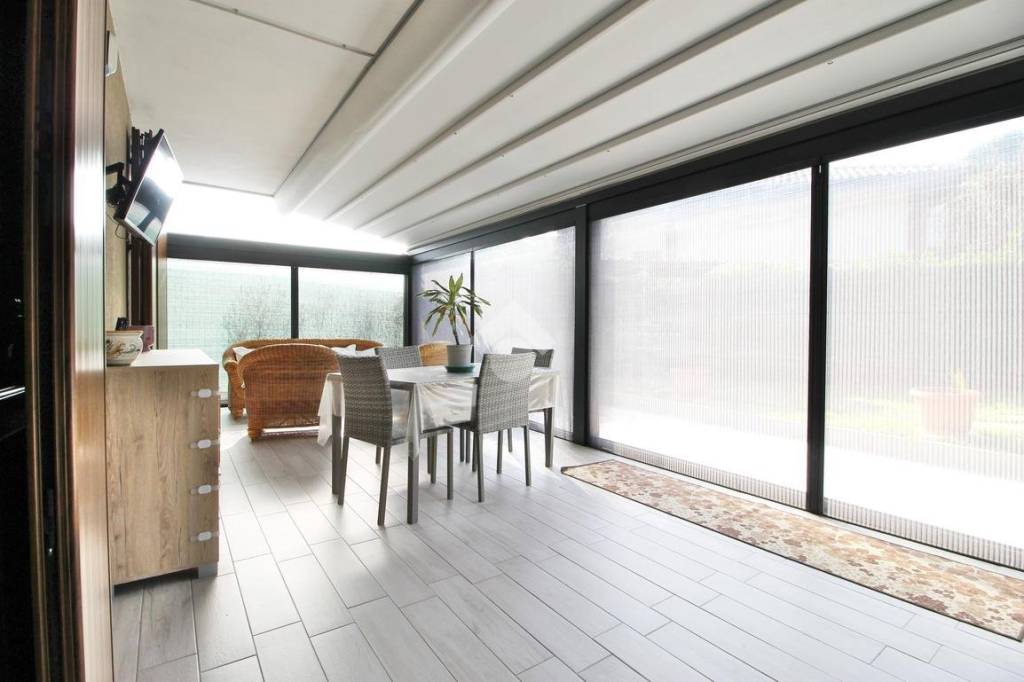 casa indipendente in vendita a Mariano Comense