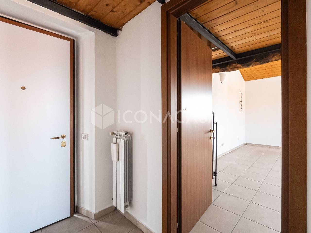 appartamento in vendita a Mariano Comense