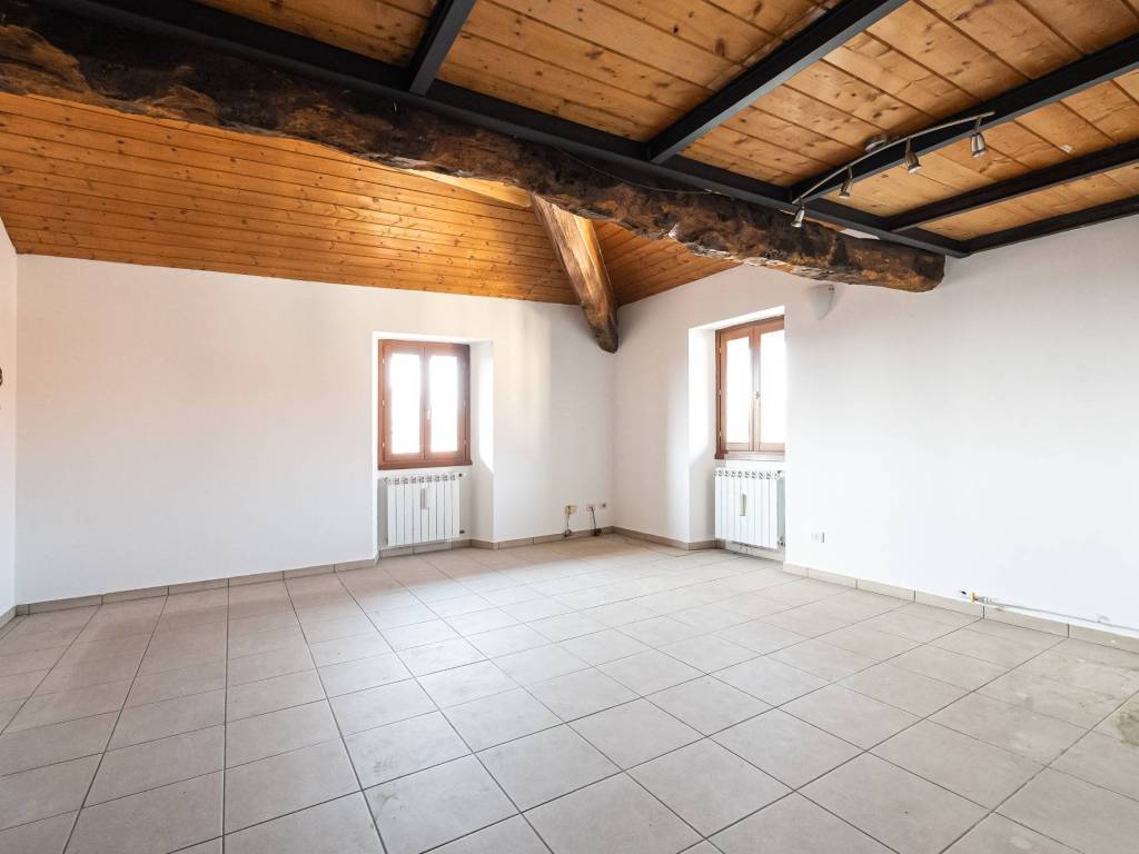 appartamento in vendita a Mariano Comense