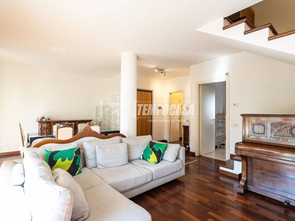 appartamento in vendita a Mariano Comense