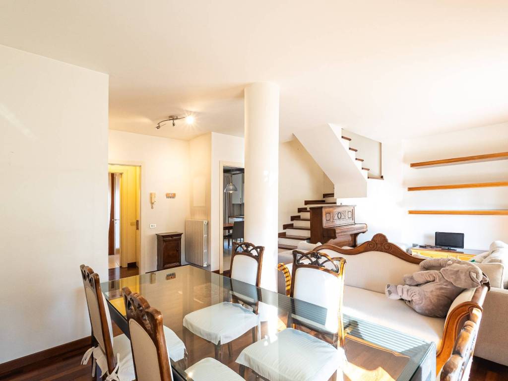 appartamento in vendita a Mariano Comense