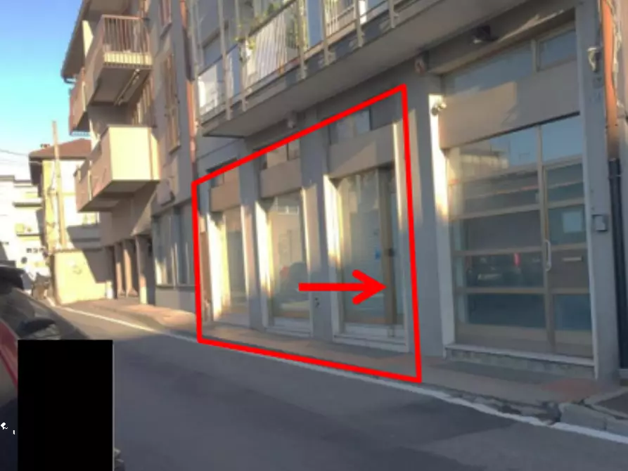 negozio in vendita a Mariano Comense