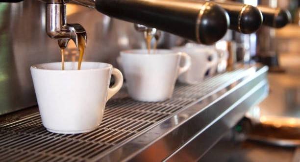 negozio in vendita a Mariano Comense