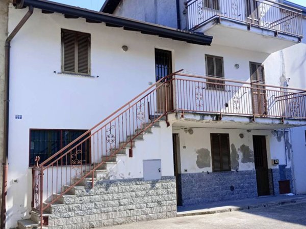 casa indipendente in vendita a Mariano Comense