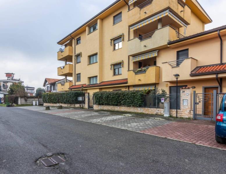 appartamento in vendita a Mariano Comense