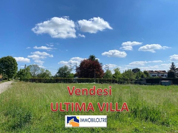 casa indipendente in vendita a Mariano Comense