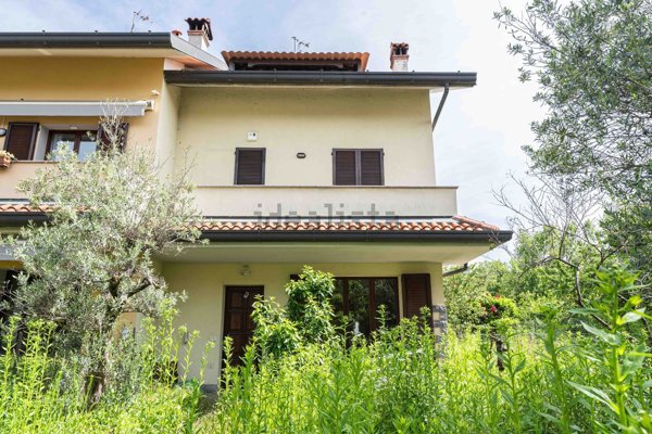 casa indipendente in vendita a Mariano Comense