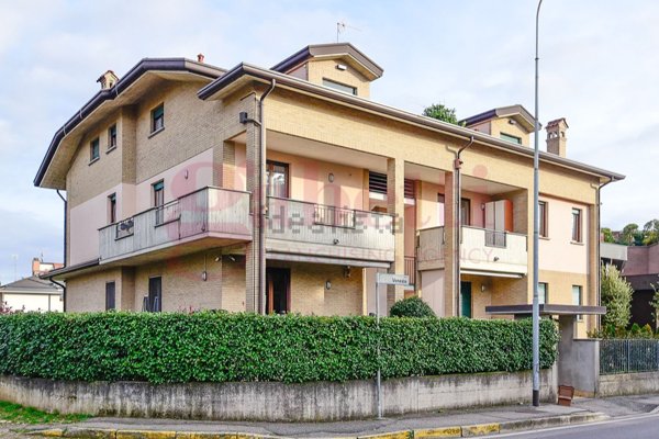 appartamento in vendita a Mariano Comense