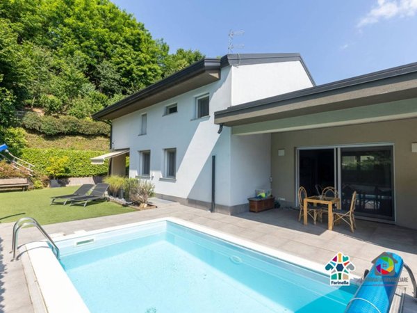 casa indipendente in vendita a Mariano Comense