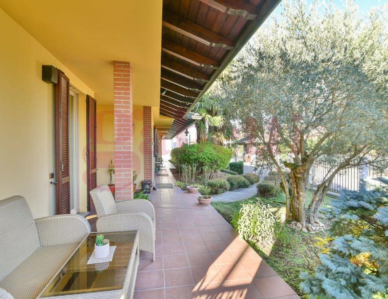 casa indipendente in vendita a Mariano Comense