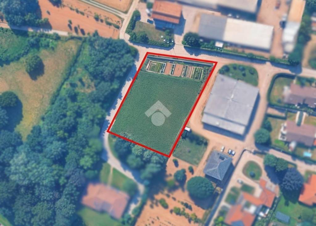 terreno edificabile in vendita a Mariano Comense