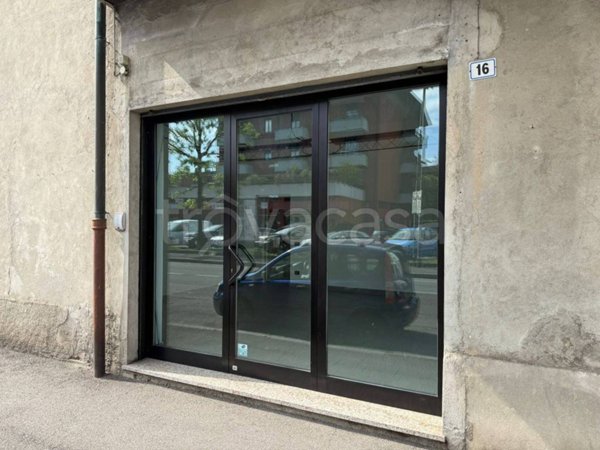 negozio in vendita a Mariano Comense