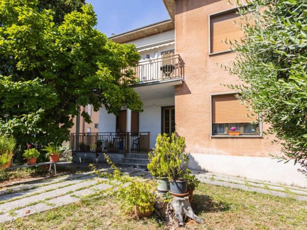 casa indipendente in vendita a Mariano Comense