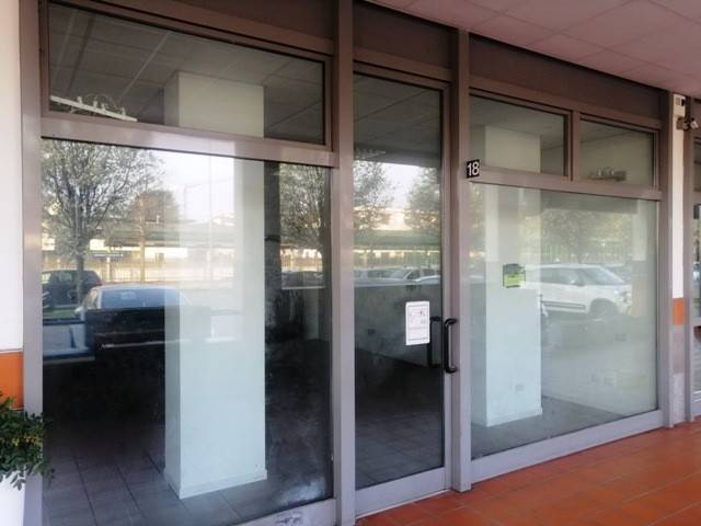 ufficio in vendita a Mariano Comense