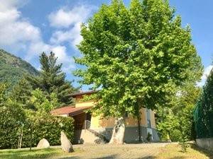 casa indipendente in vendita a Maslianico