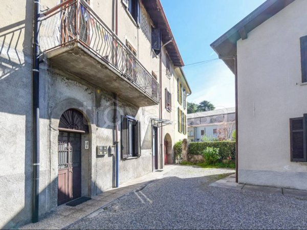 appartamento in vendita a Maslianico