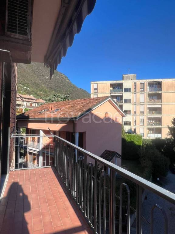 appartamento in vendita a Maslianico