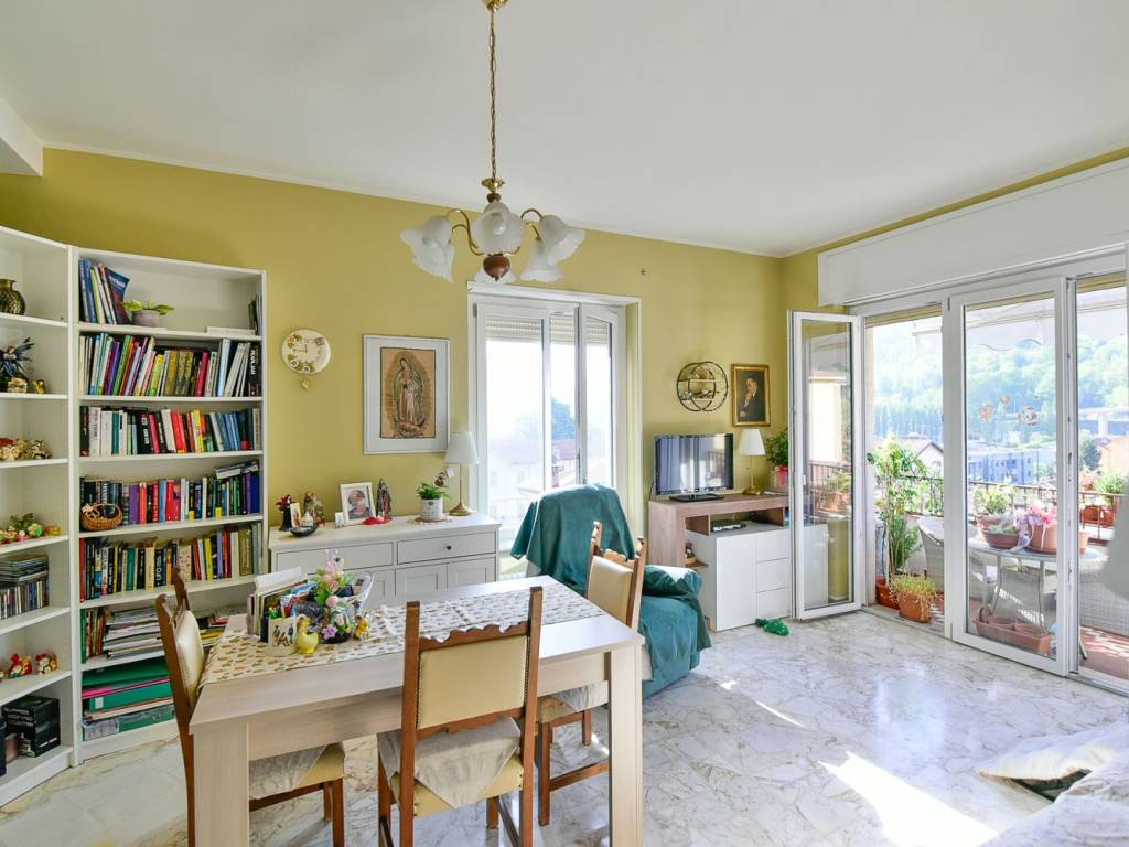 appartamento in vendita a Maslianico