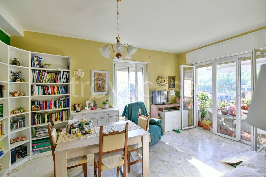 appartamento in vendita a Maslianico